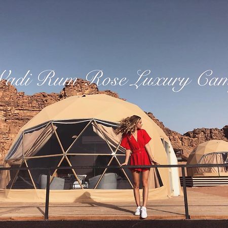 Wadi Rum Rose Luxury Camp Exteriör bild