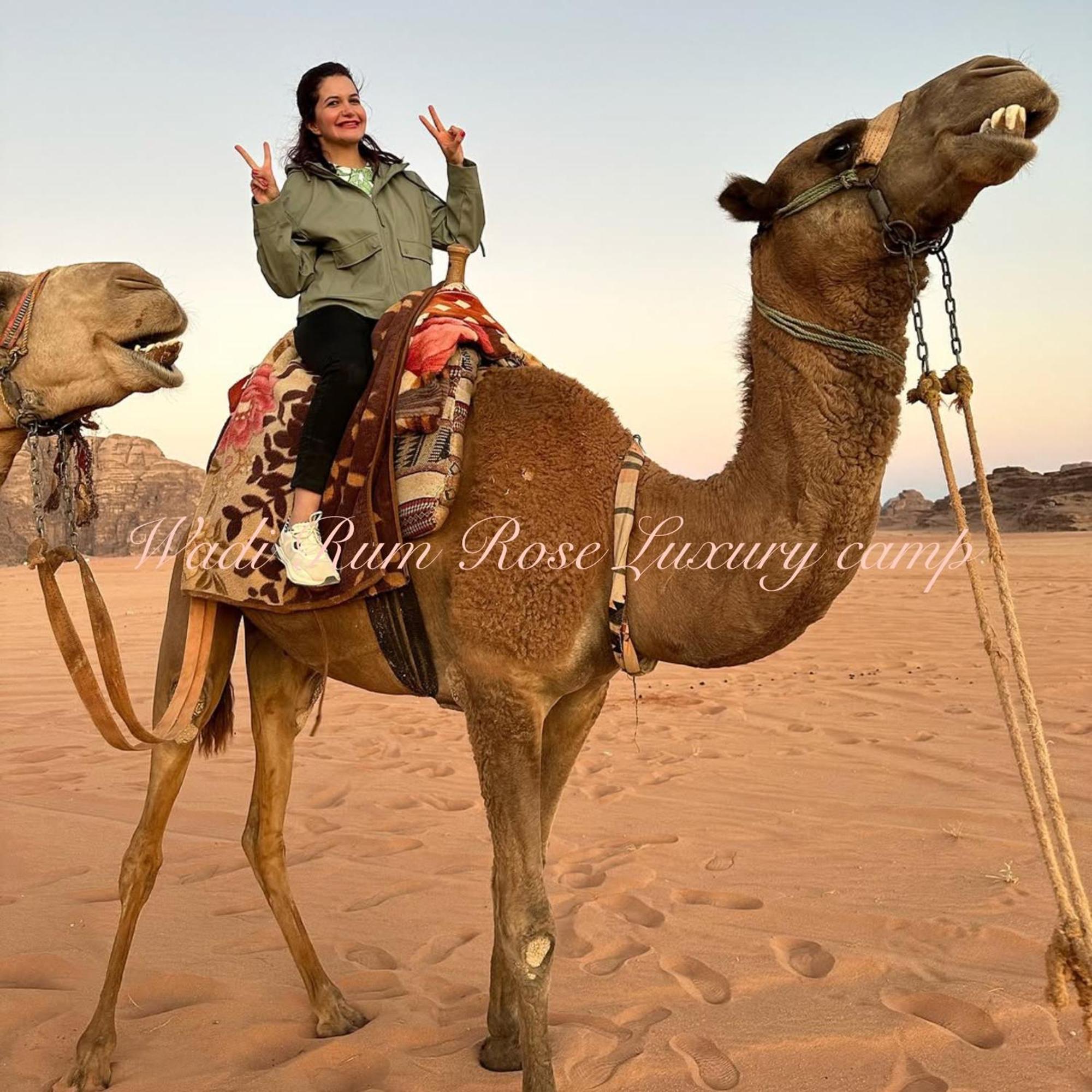 Wadi Rum Rose Luxury Camp Exteriör bild